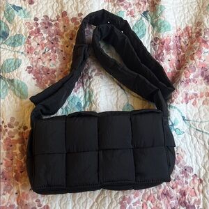 Stylish Black Quilted Shoulder Bag